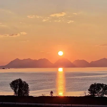 Holiday home Holiday Home Hamnvik *