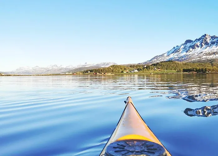 6 Person In Semesterbostad Hamnvik