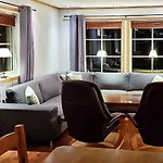 6 Person In *