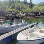 6 Person In * Hamnvik